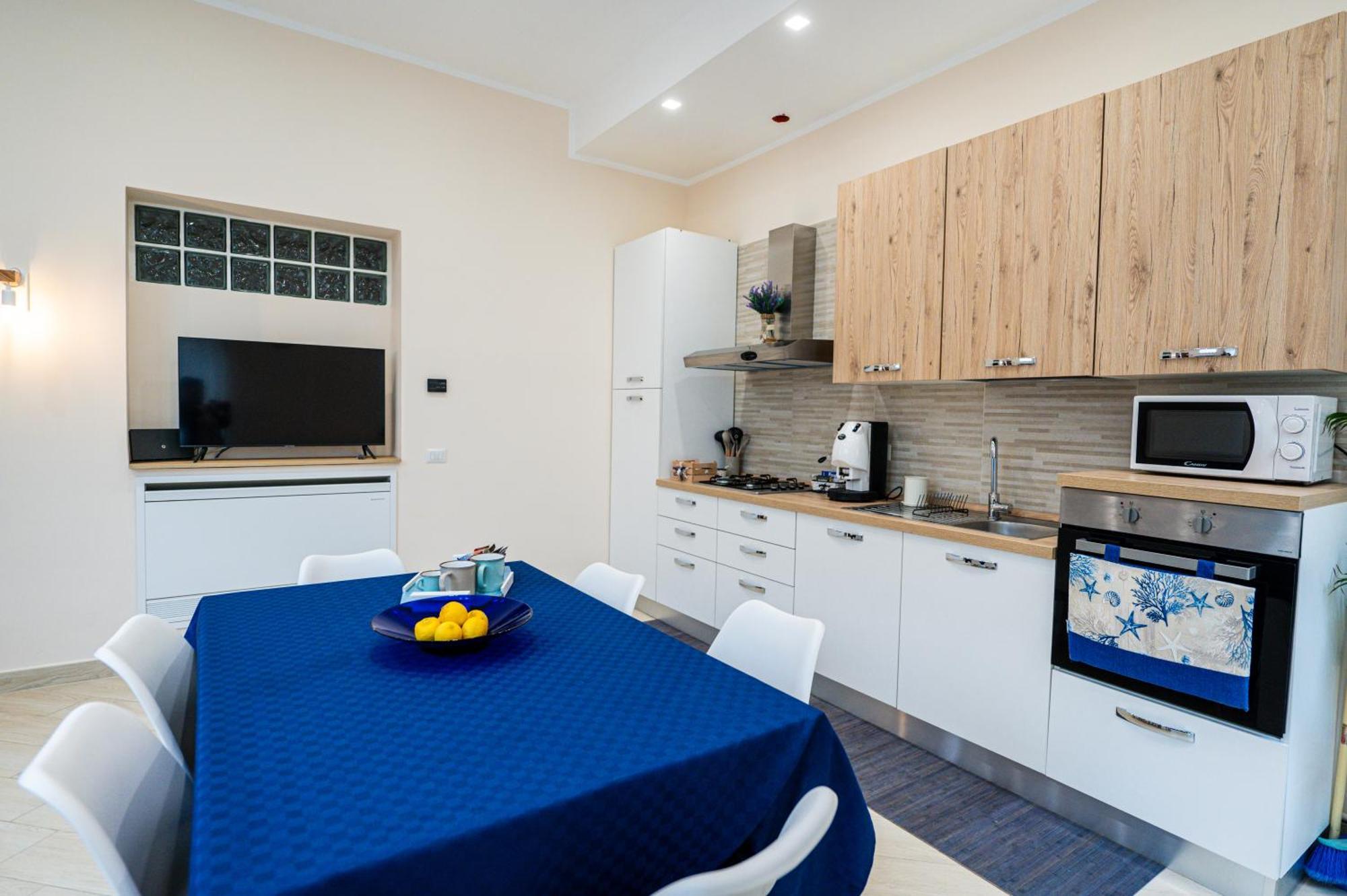 Camerelle Apartments - Casa Vacanze 卡斯特拉玛雷帝斯达比亚 外观 照片